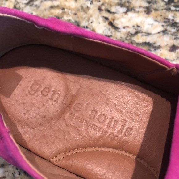 Kenneth Cole Gentle Soles - Picture 6 of 7